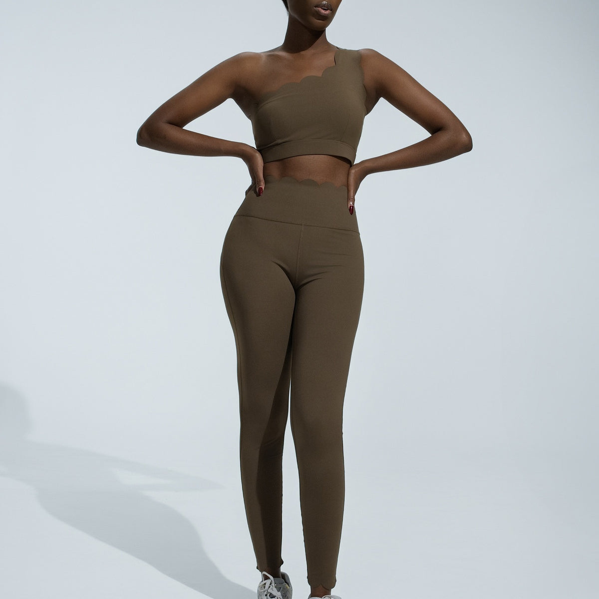 Scalloped One Shoulder High Waist Yoga Leggings Set - Olive