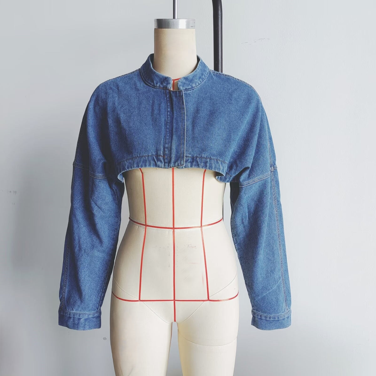 Super Cropped Zip Front Denim Jacket - Blue