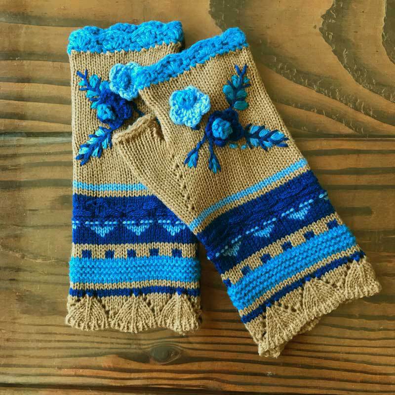 Floral Embroidered Fingerless Gloves With Lace Trim - Khaki