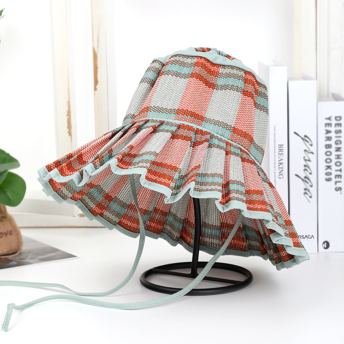 Pleated Wide Brim Straw Bucket Hat - Red