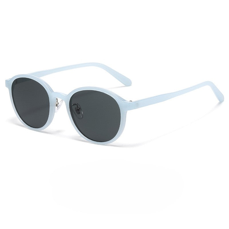 Retro Round Lens Sunglasses with Slim Metal Bridge - Blue