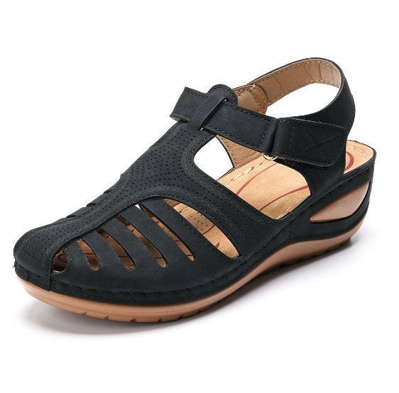 Vintage Cutout Fisherman Wedge Sandals - Black