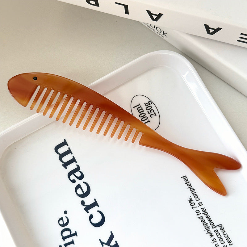 Fish Shaped Wide Tooth Detangling Comb - Caramel