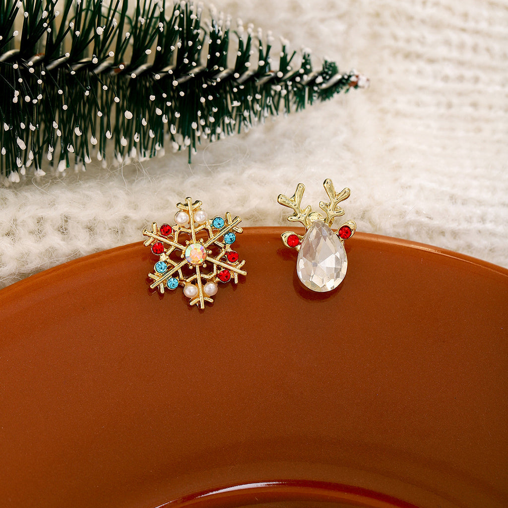 Crystal Snowflake and Reindeer Stud Earrings - Gold - 3