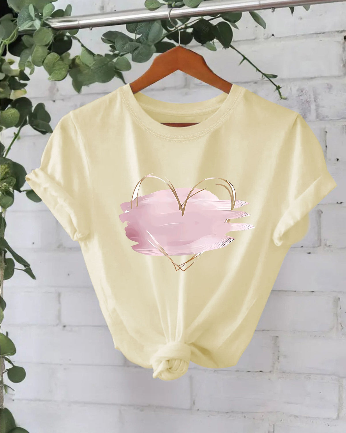 Brushstroke Heart Graphic T-Shirt - Apricot