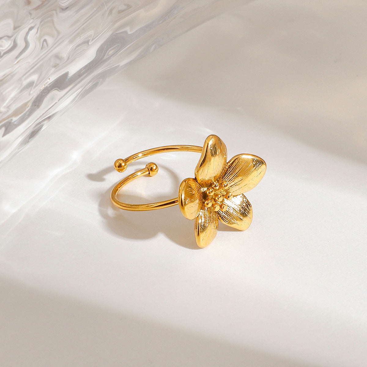 Sculpted Flower Open Statement Ring - Gold - 2