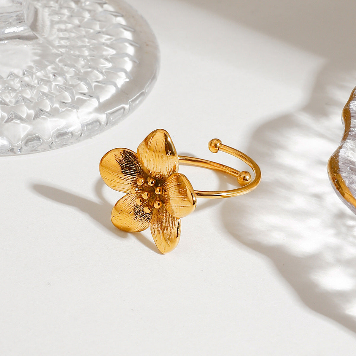 Sculpted Flower Open Statement Ring - Gold - 3