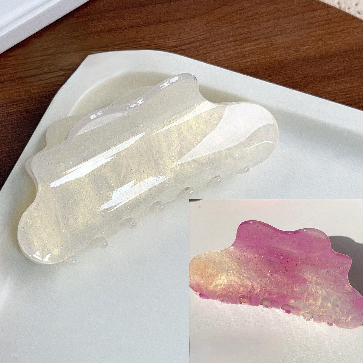 Cloud Shape Color Changing Claw Clip - White