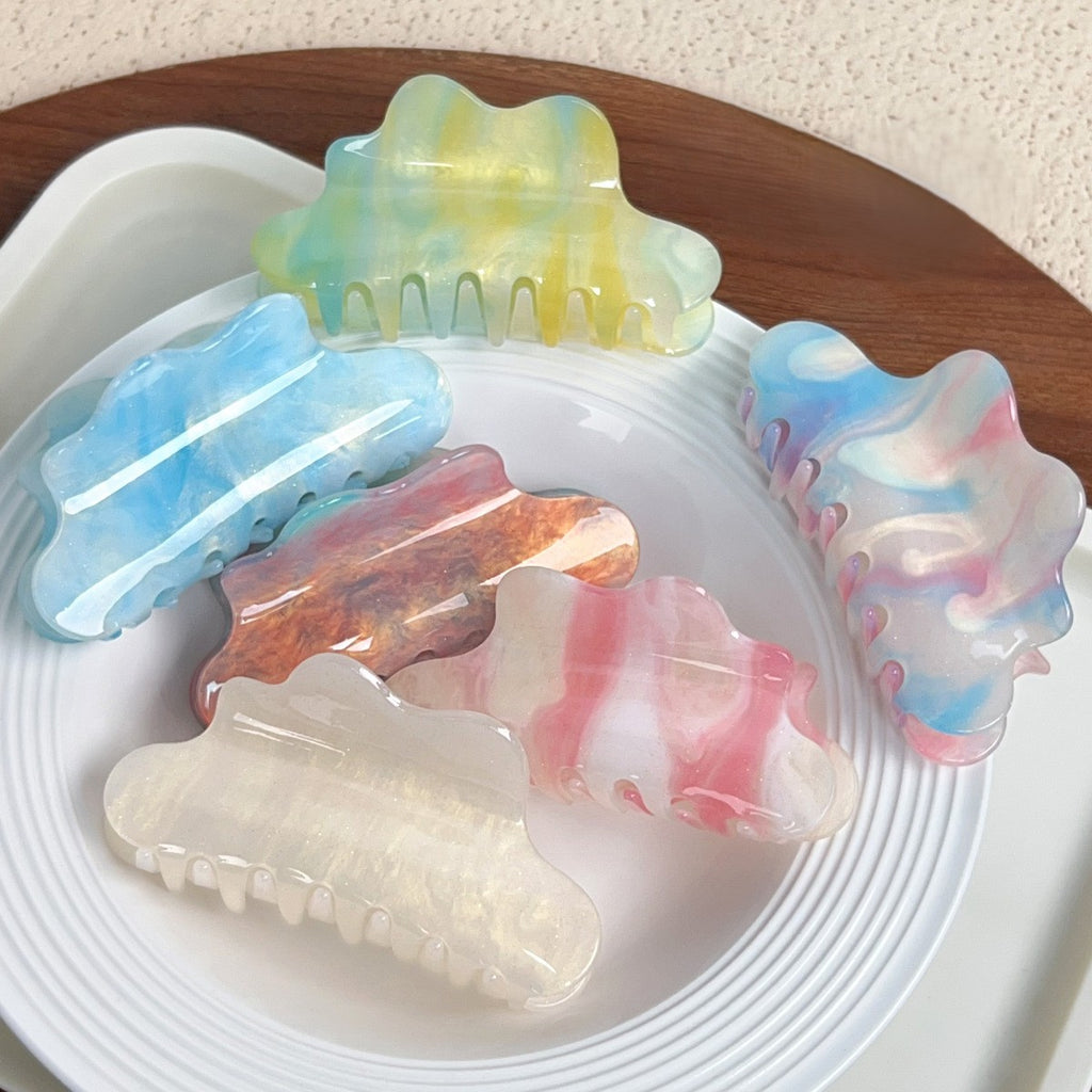 Cloud Shape Color Changing Claw Clip - view 2