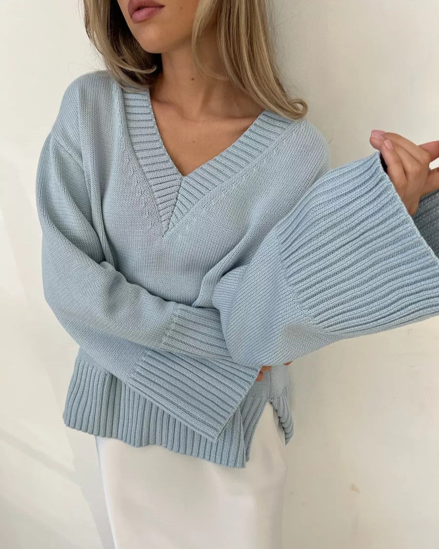 Slouchy V-Neck Drop Shoulder Pullover Sweater - Blue - 4