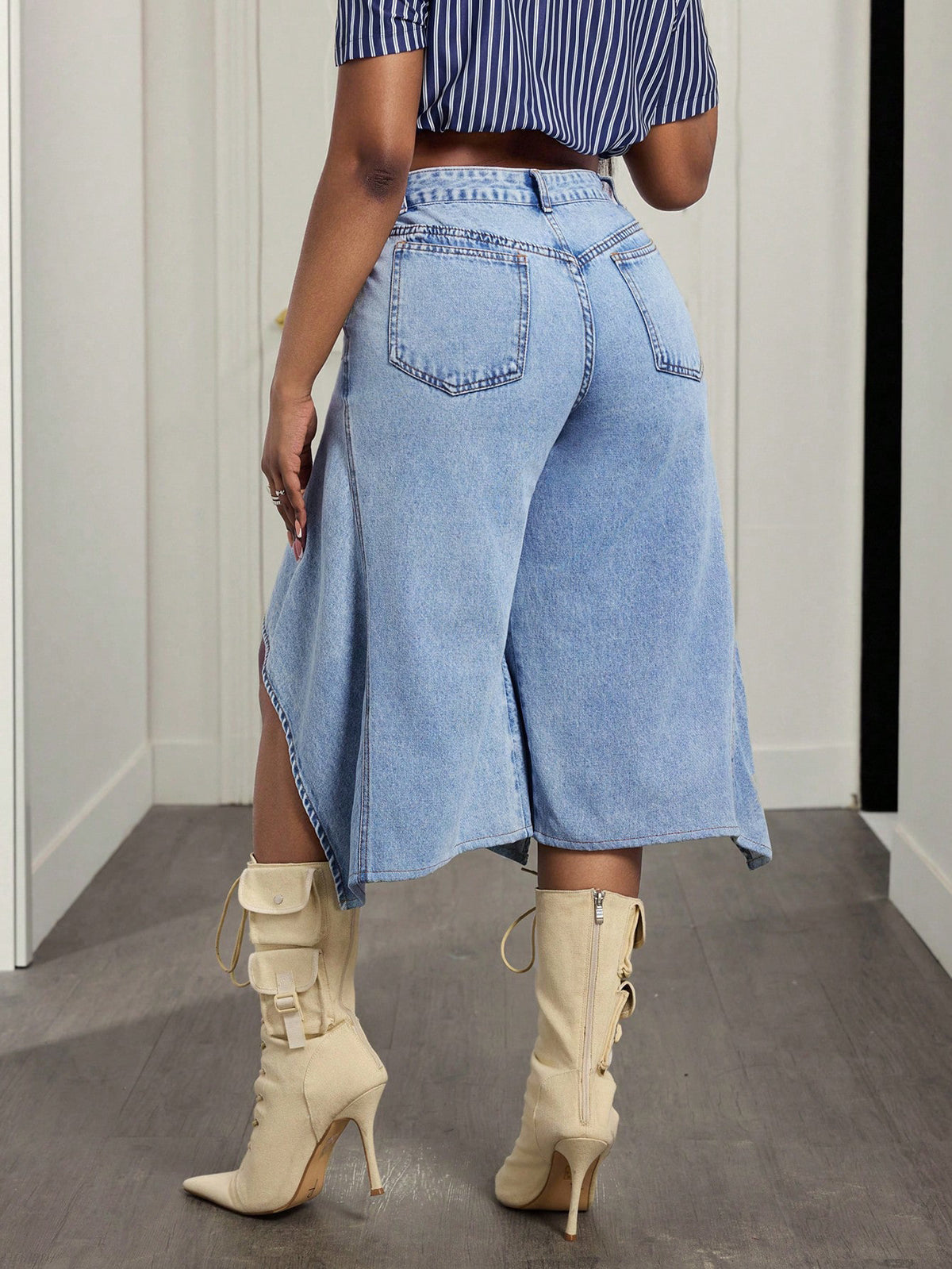 Asymmetric Draped Hem Denim Shorts - Blue - 2