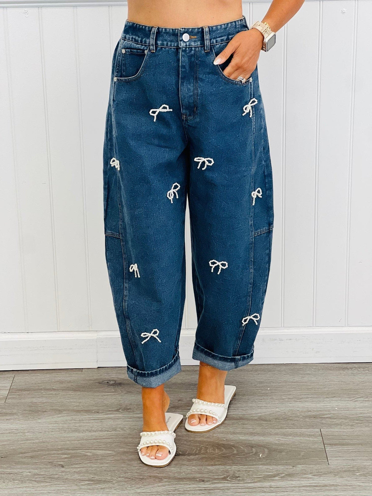 Bow Embroidered Barrel Leg Cropped Jeans - Blue - 1