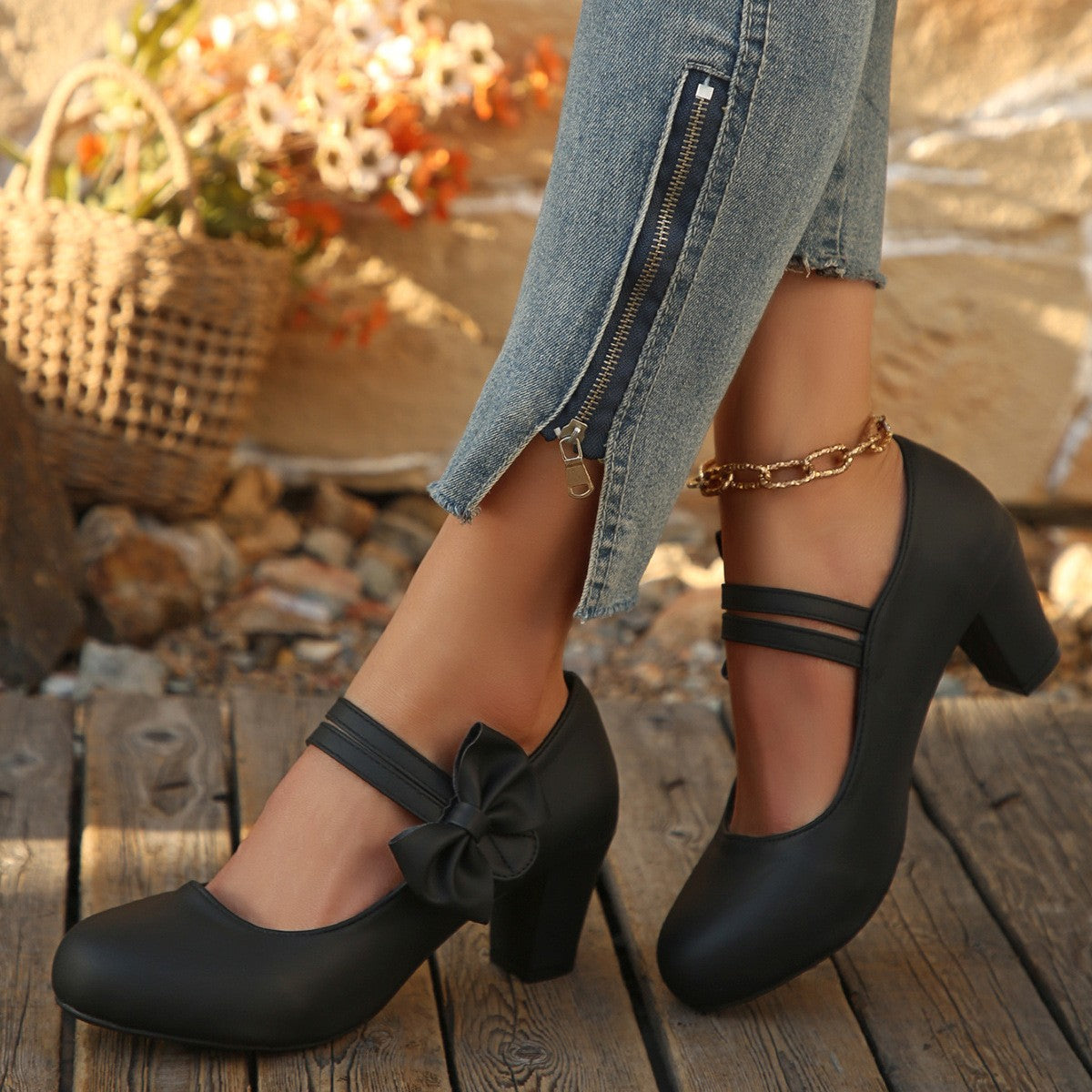 Bow Mary Jane Block Heel Pumps