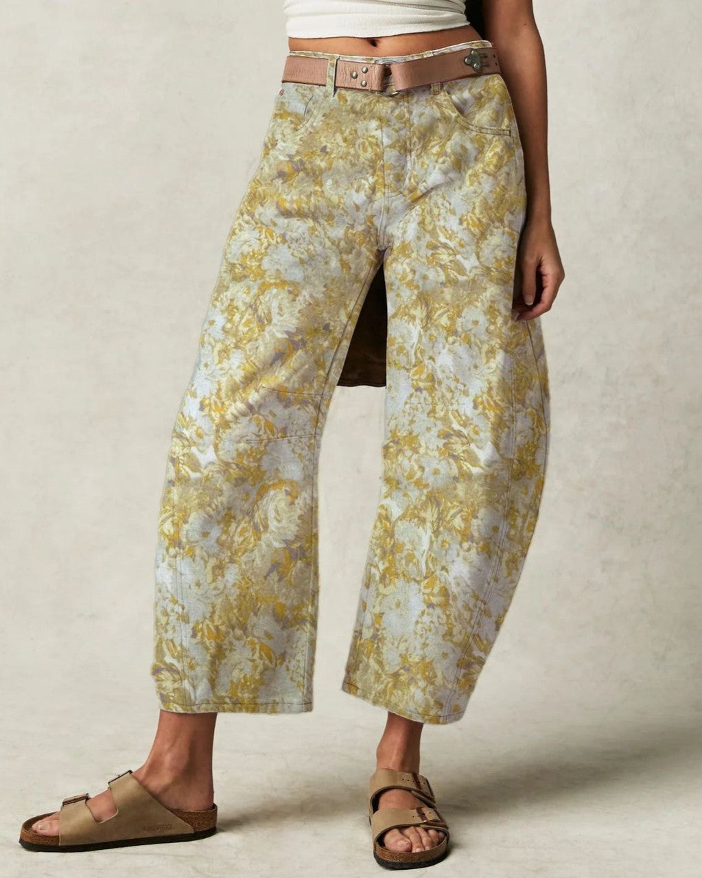 Printed Barrel Leg Mid Rise Denim Jeans - Yellow