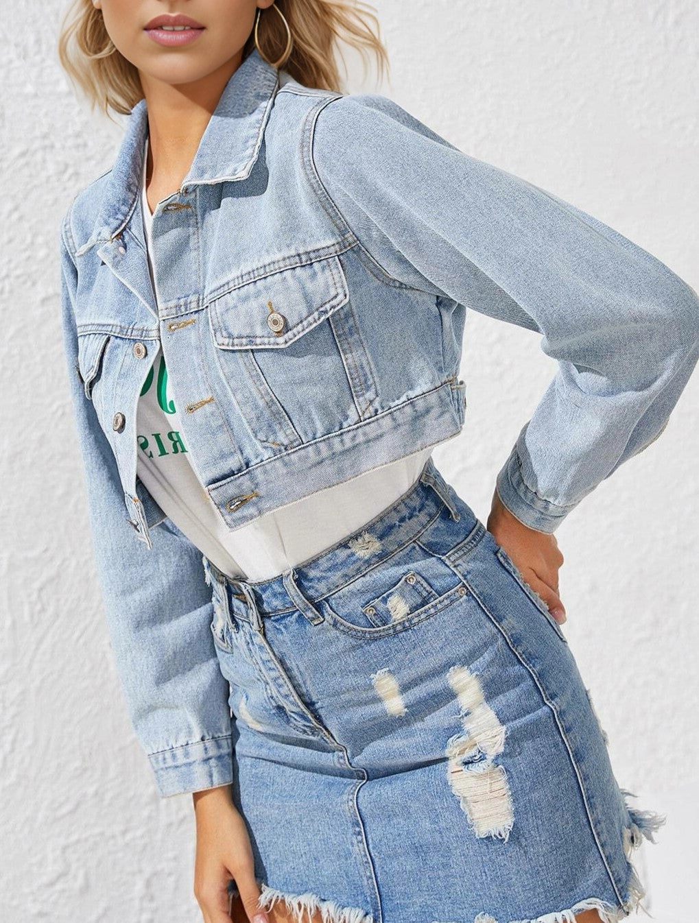 Boxy Cropped Denim Jacket With Chest Pockets - Blue - 3