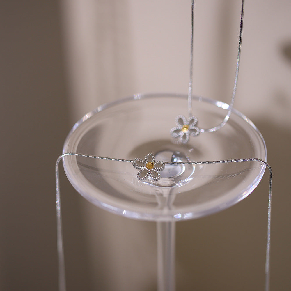 Dainty Daisy Charm Chain Necklace - Silvery - 5