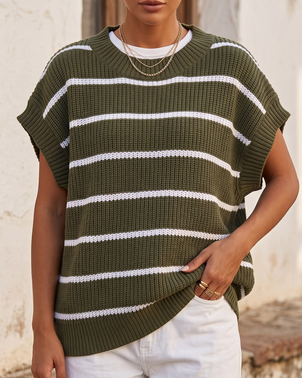 Sweater Vest With Bold Stripes And Side Slits - Green
