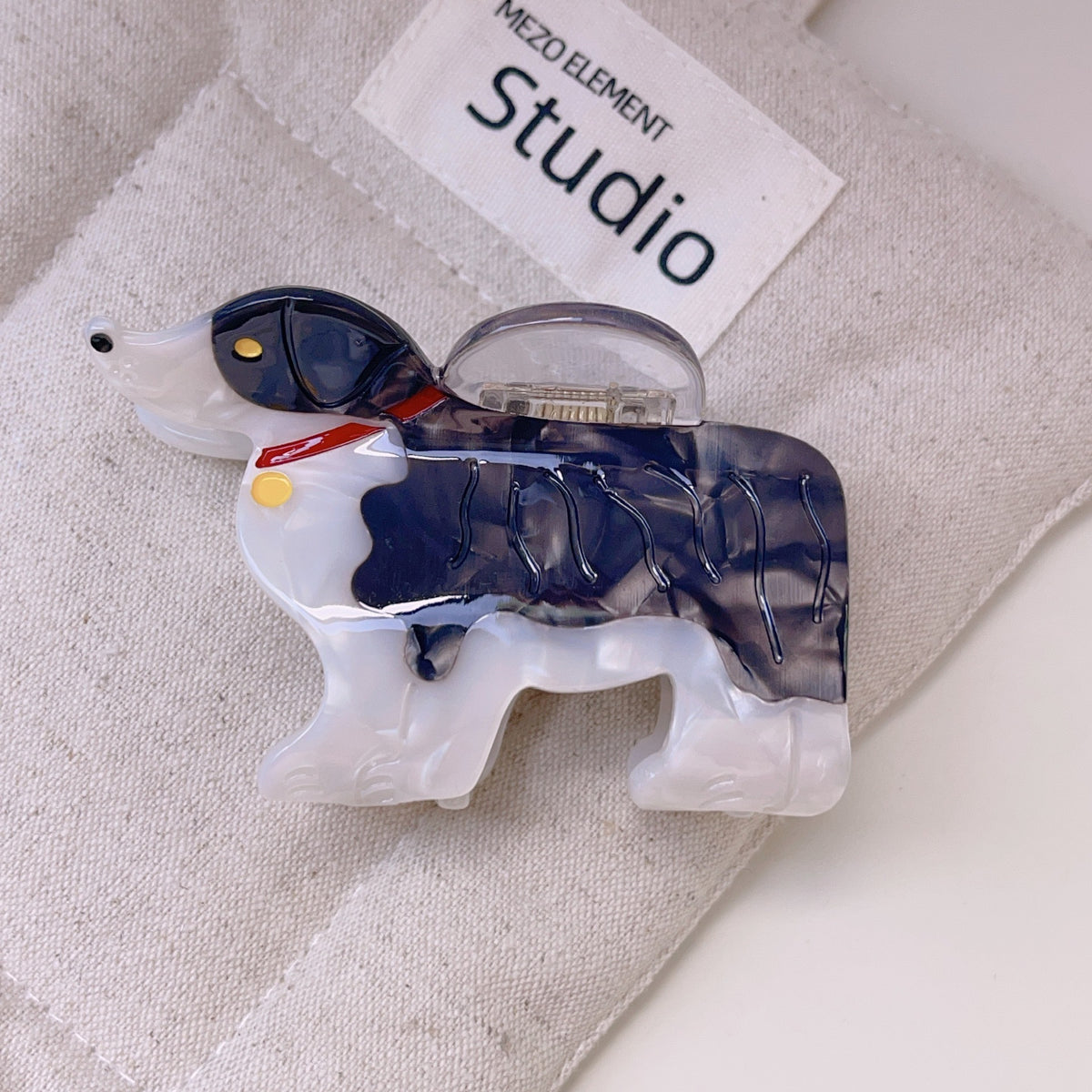 Puppy Dog Shaped Resin Hair Claw Clip - BC