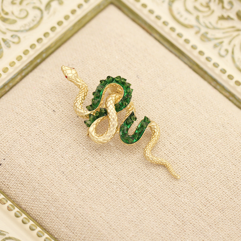 Twin Serpent Crystal Statement Brooch - Green - 2