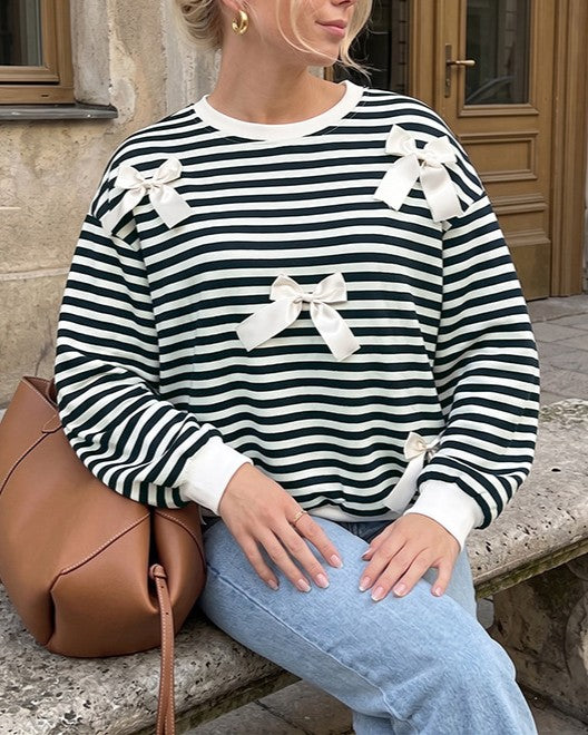 Bow Applique Striped Crewneck Sweatshirt - Black - 3