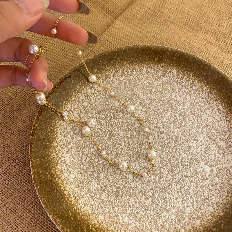 Double Layered Pearl Pendant Chain Necklace - Color_09
