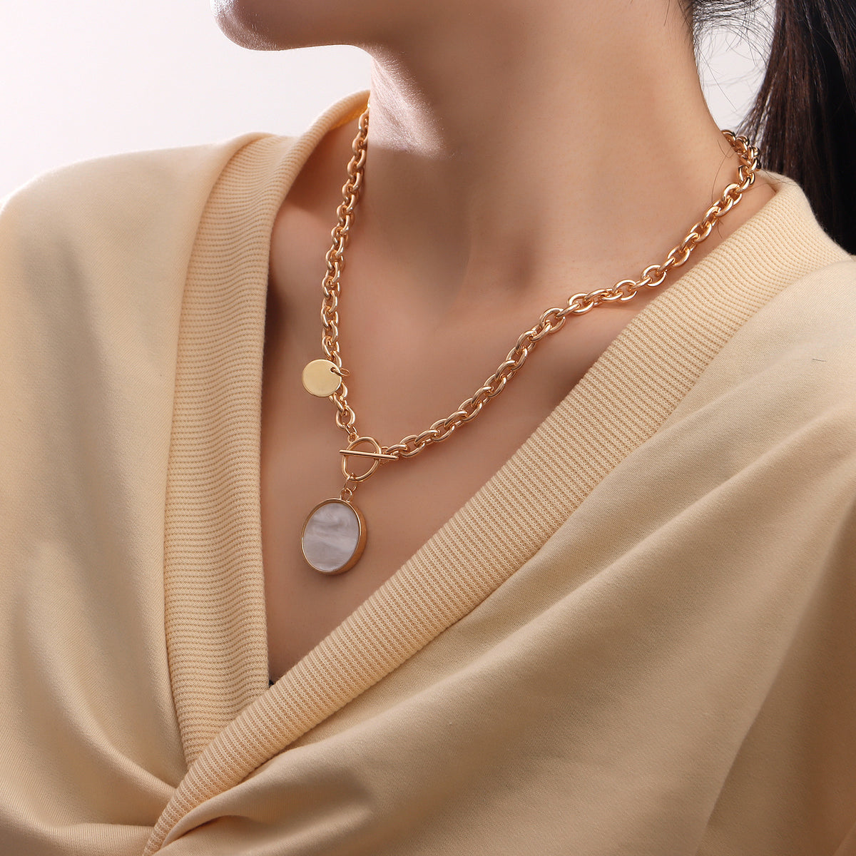 Shell Disc Pendant Layered Chain Necklace - view 1