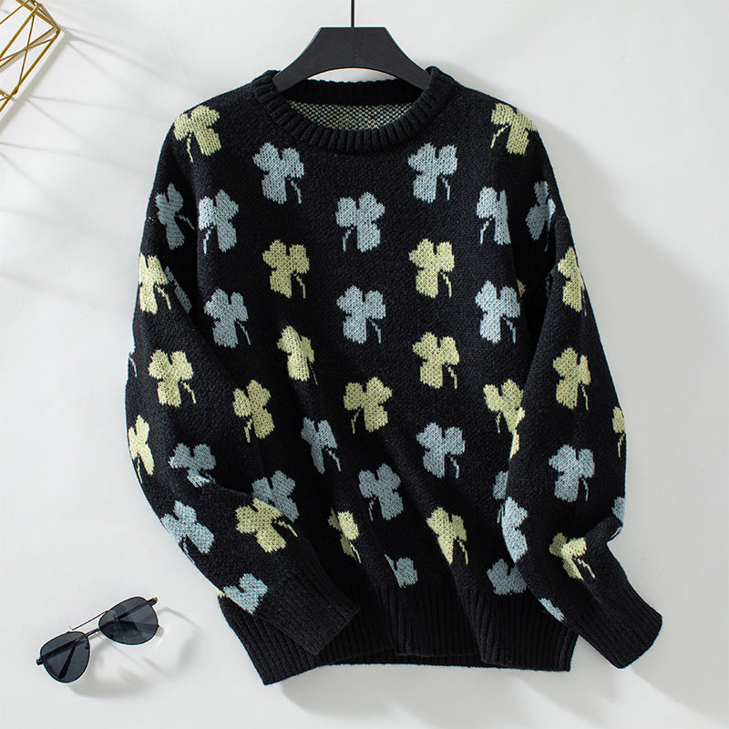 Four Leaf Clover Knit Pullover Sweater - Black