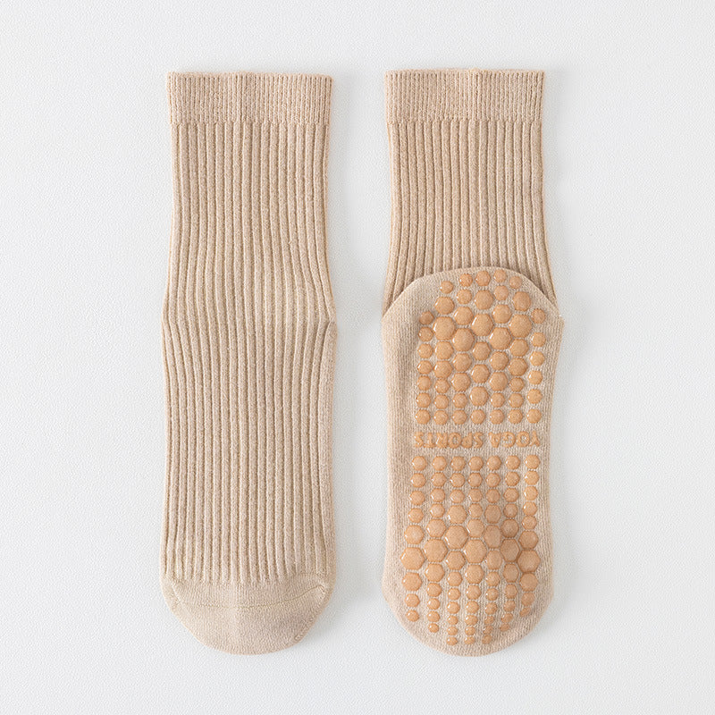 Non Slip Grip Socks in Ribbed Knit - Khaki