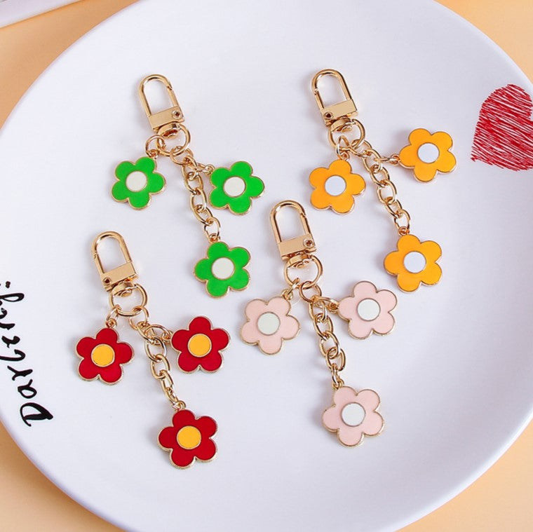 Enamel Daisy Flower Charm Keychain - view 1