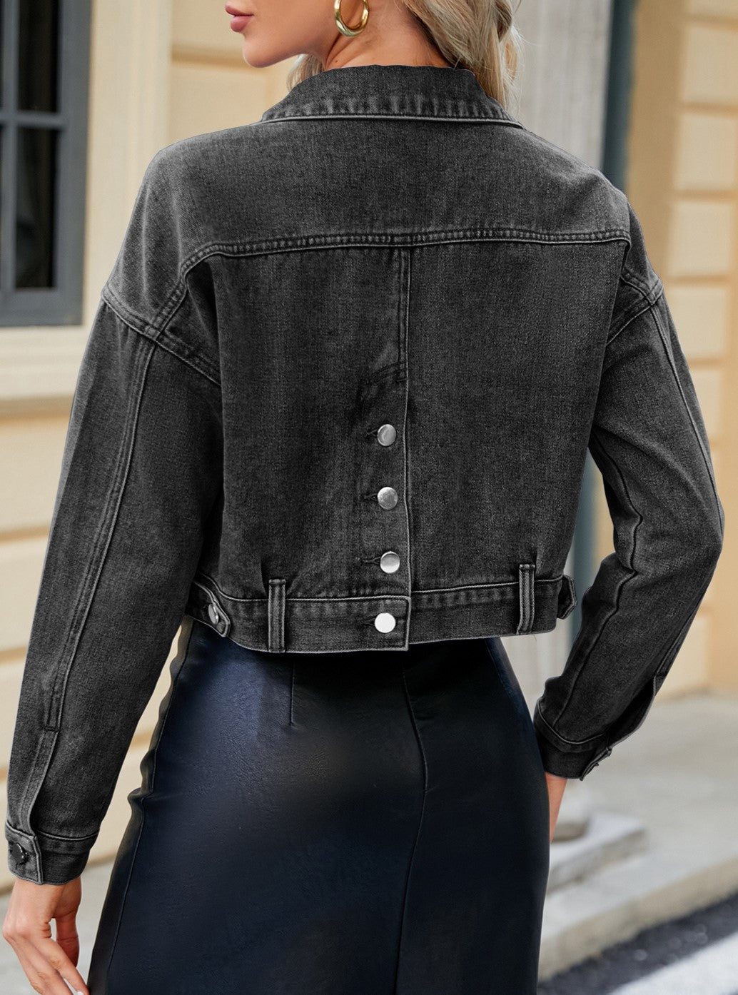 Washed Cropped Denim Trucker Jacket - Black