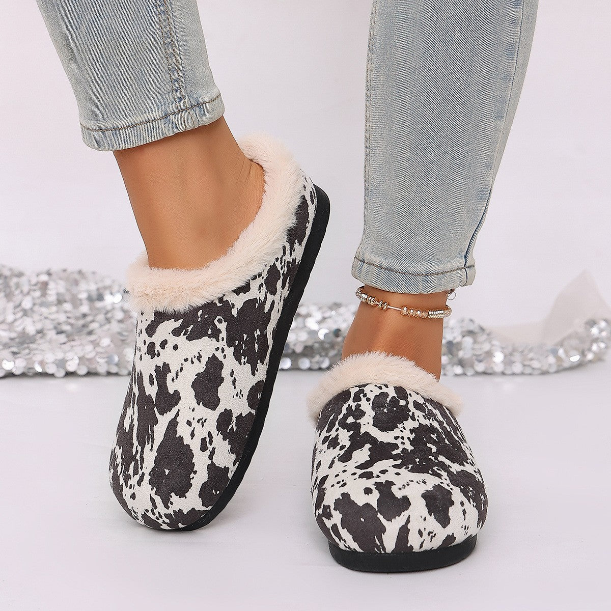 Cow Print Faux Fur Lined Clog Slippers - Black Cow