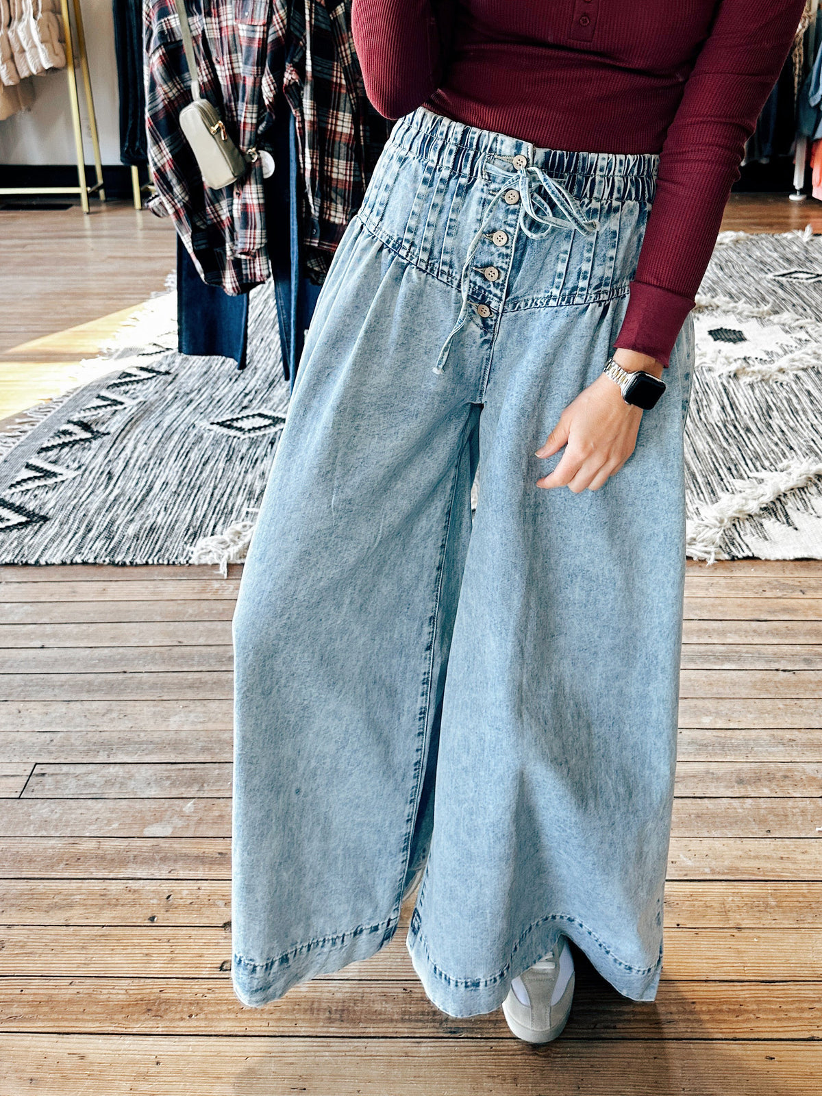 Pleated Button Fly Extra Wide Leg Jeans - Blue - 1