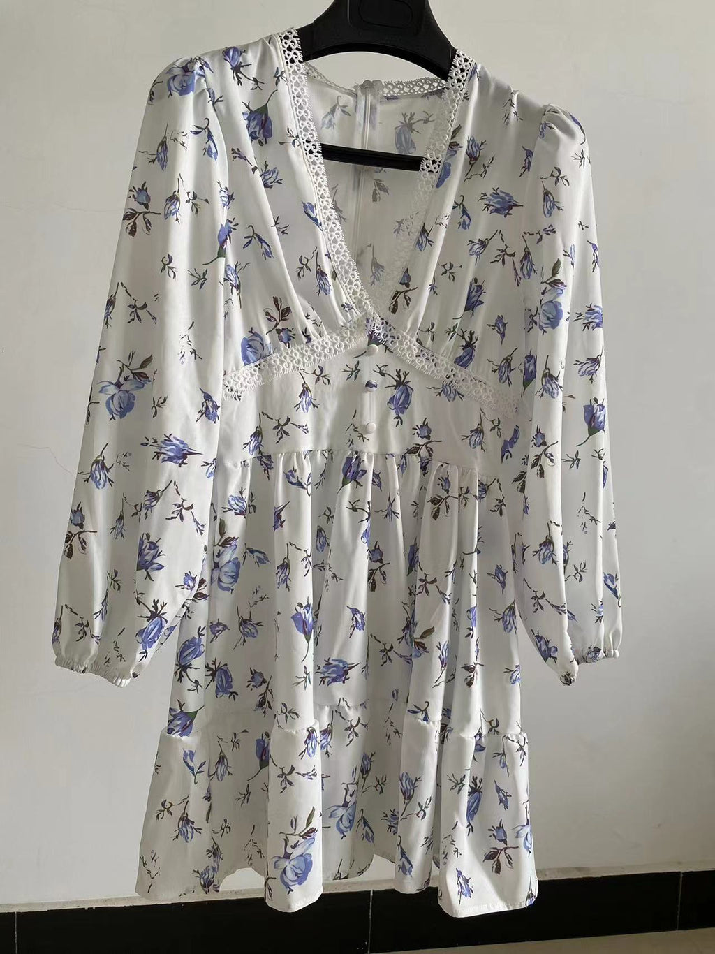 Balloon Sleeve Floral Ruffle Mini Dress - view 2