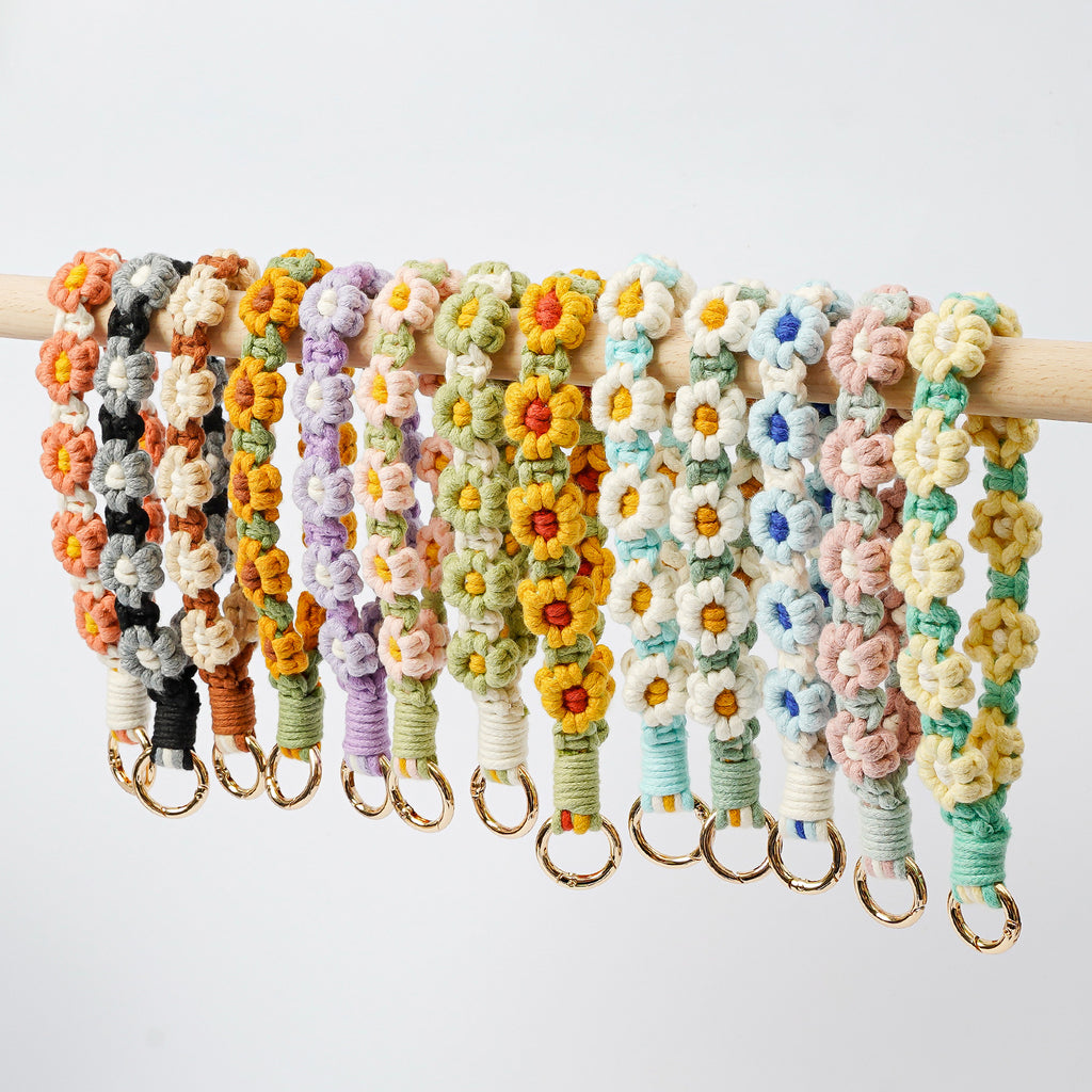 Crochet Daisy Wristlet Keychain