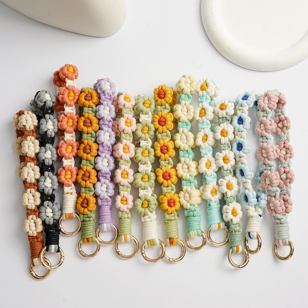 Crochet Daisy Wristlet Keychain - view 3