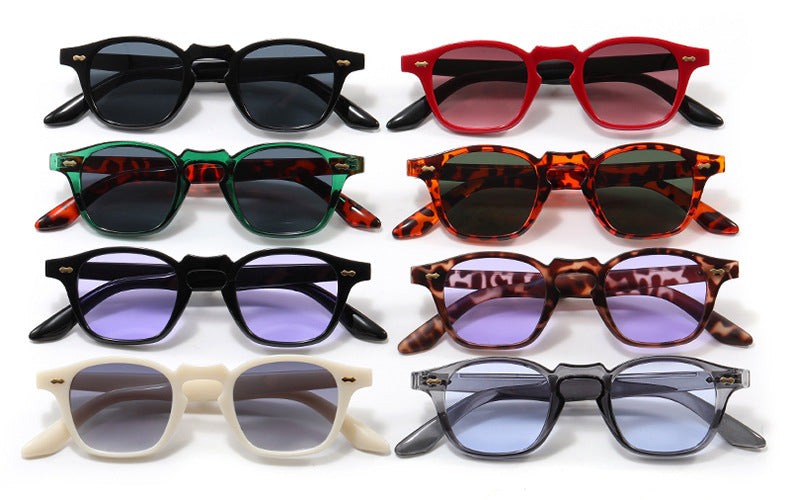 Keyhole Bridge Round Retro Sunglasses