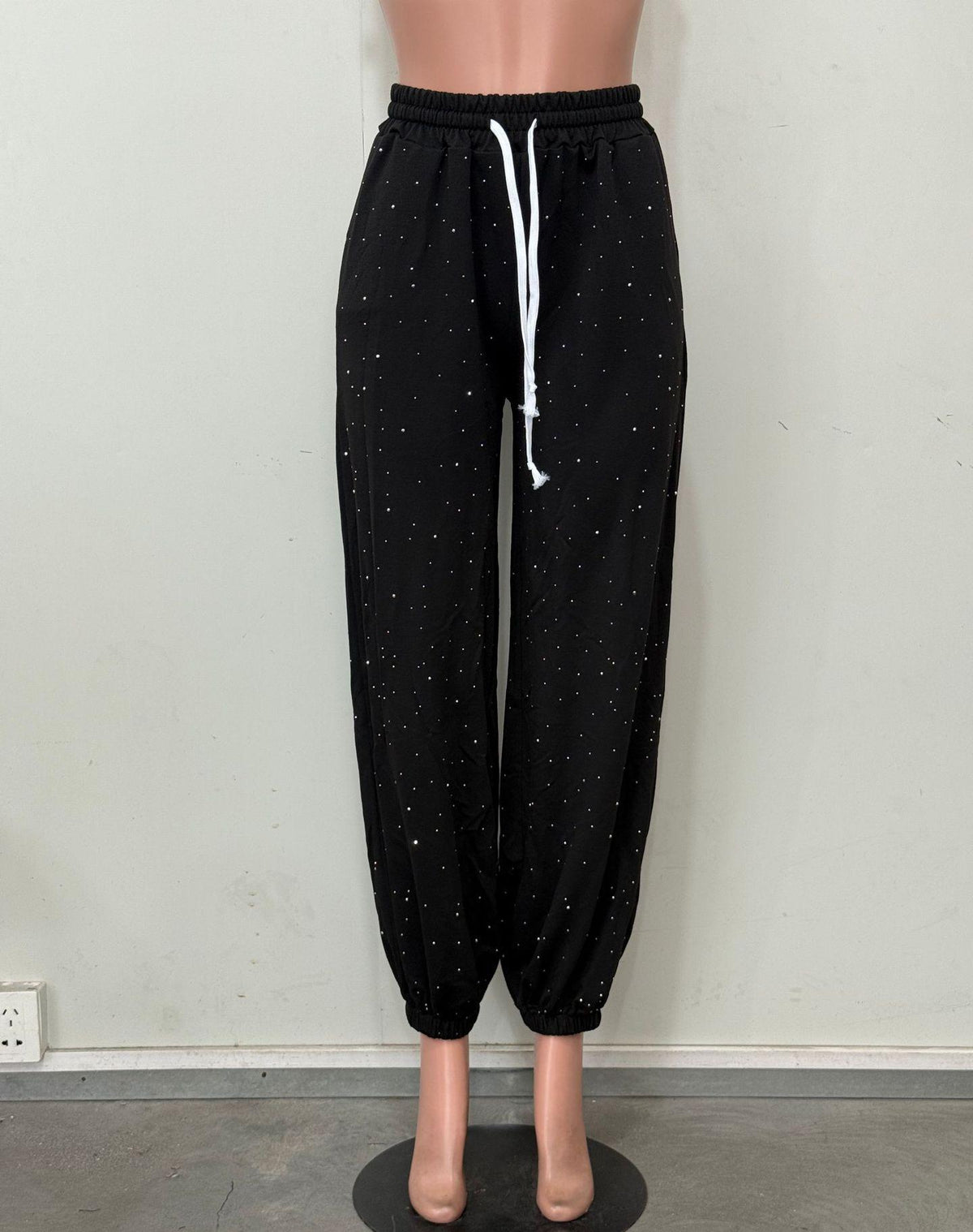 Sparkle Embellished Cuffed Jogger Pants - Black