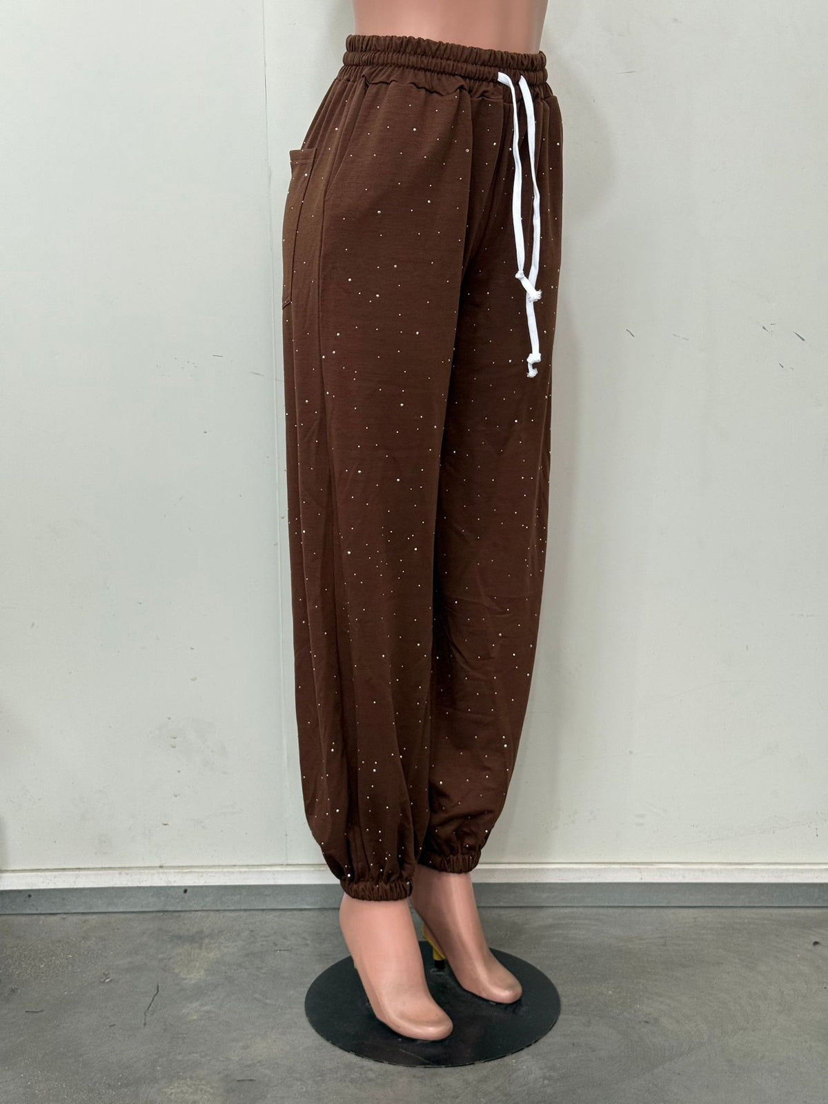 Sparkle Embellished Cuffed Jogger Pants - Brown - 2