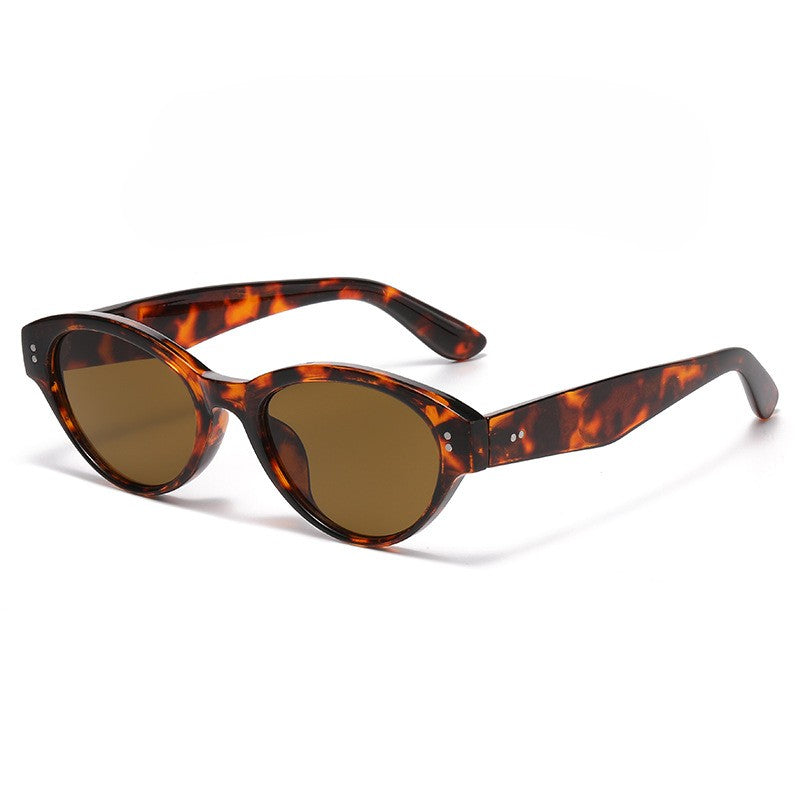 Cat Eye Sunglasses With Chunky Frames - NO-5