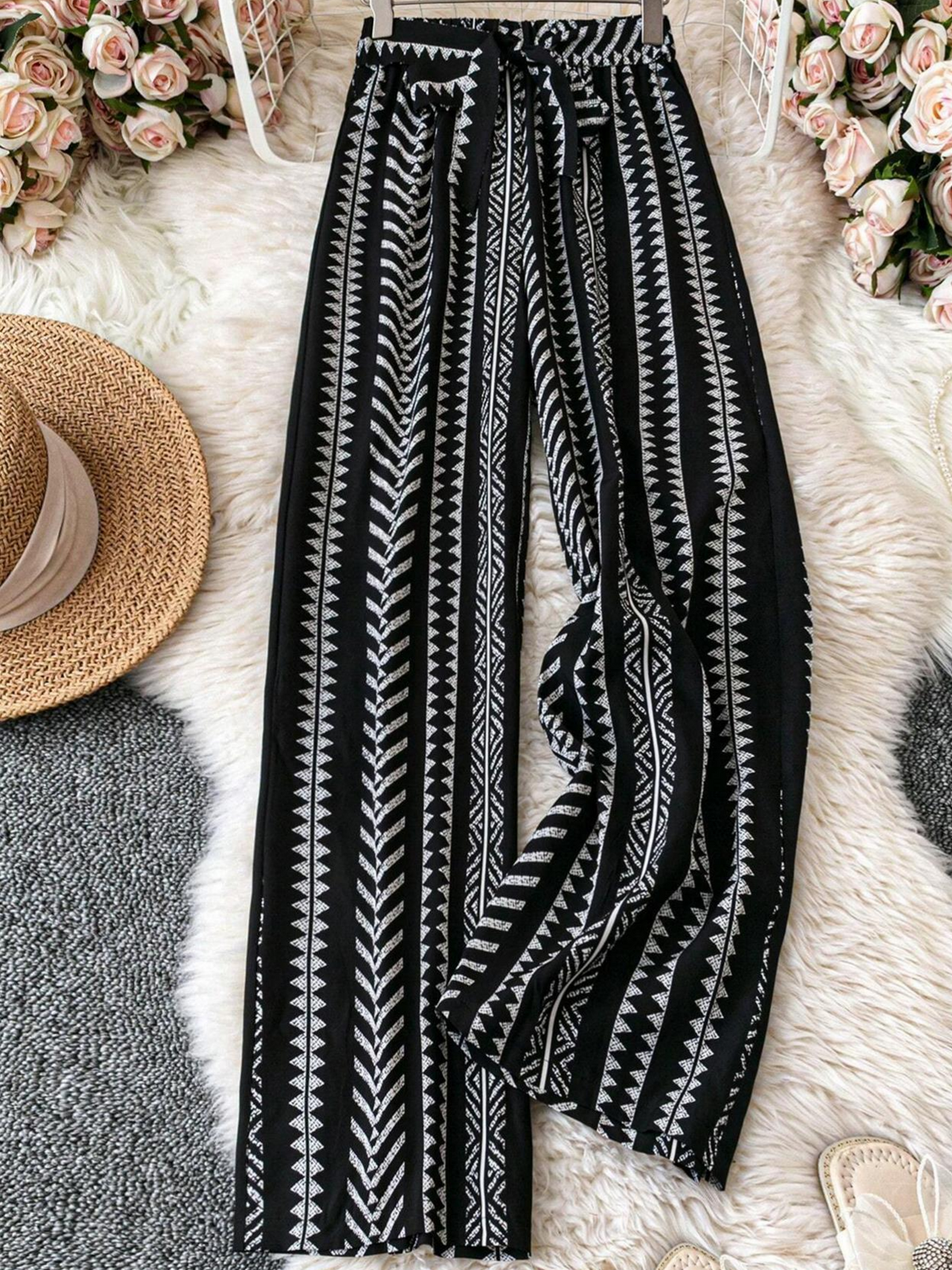 Tie Waist Wide Leg Pants With Geo Stripes - Black