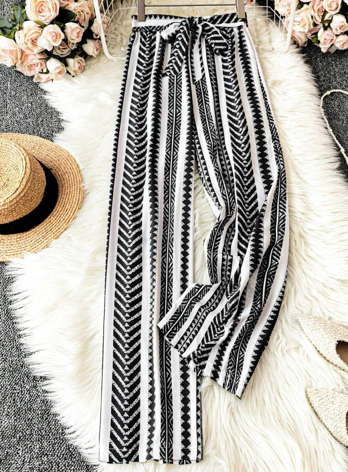 Tie Waist Wide Leg Pants With Geo Stripes - White
