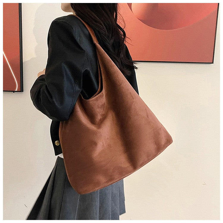 Faux Suede Slouchy Hobo Bag With Pouch