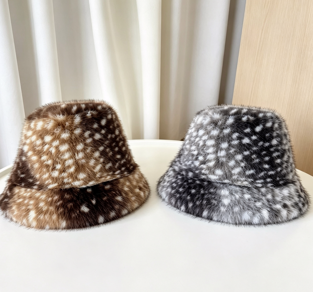 Fawn Spot Plush Bucket Hat With Suede Lining - Gray - 4