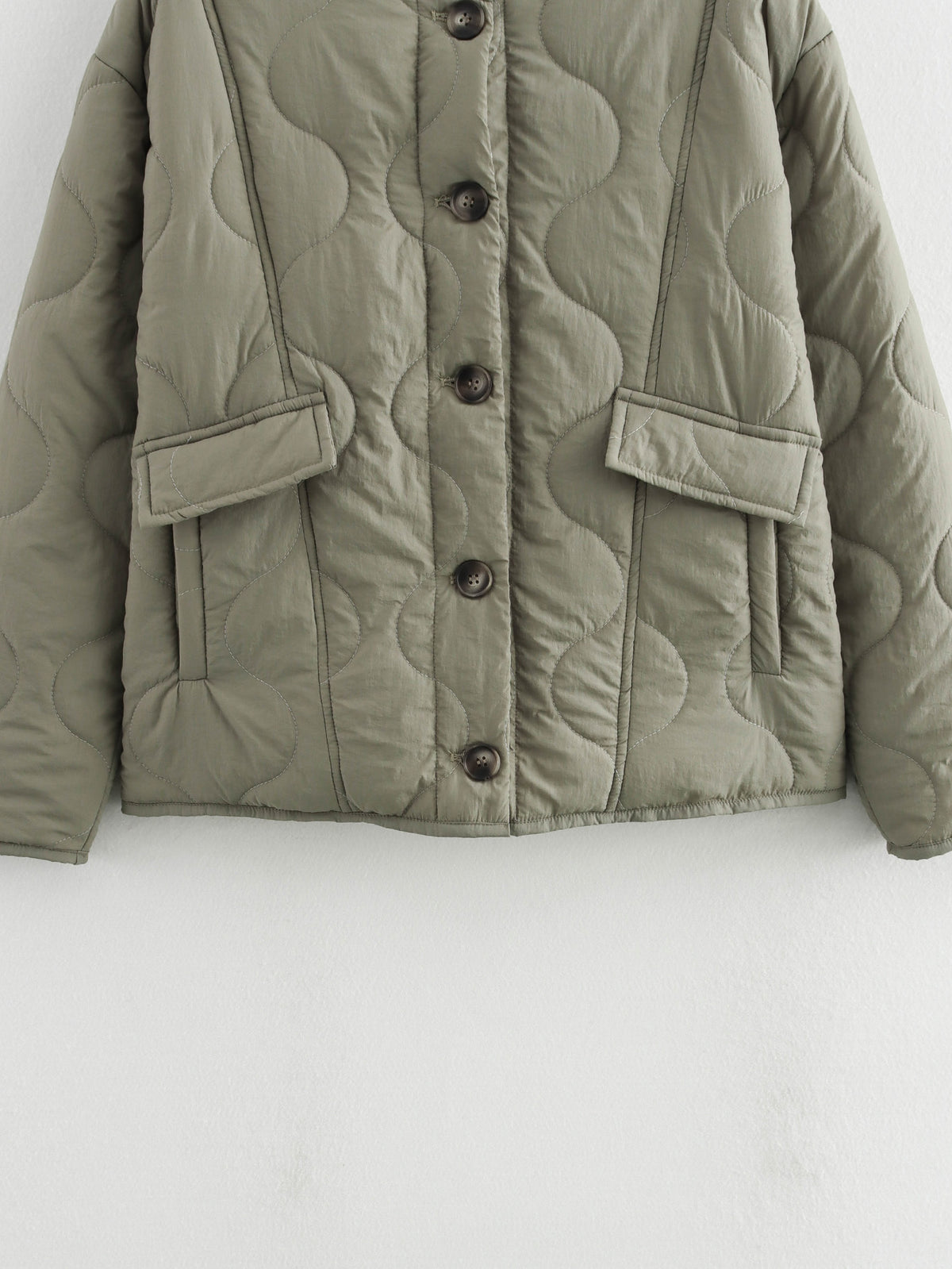 Quilted Bomber Jacket With Leopard Lined Cuffs - Green - 3
