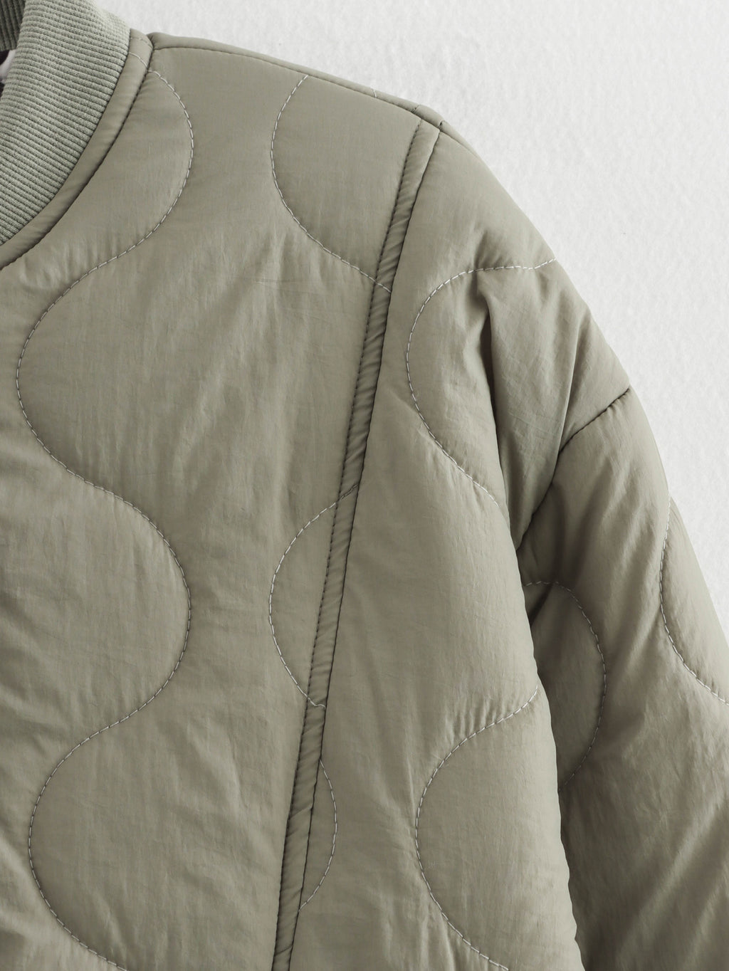 Quilted Bomber Jacket With Leopard Lined Cuffs - Green - 4