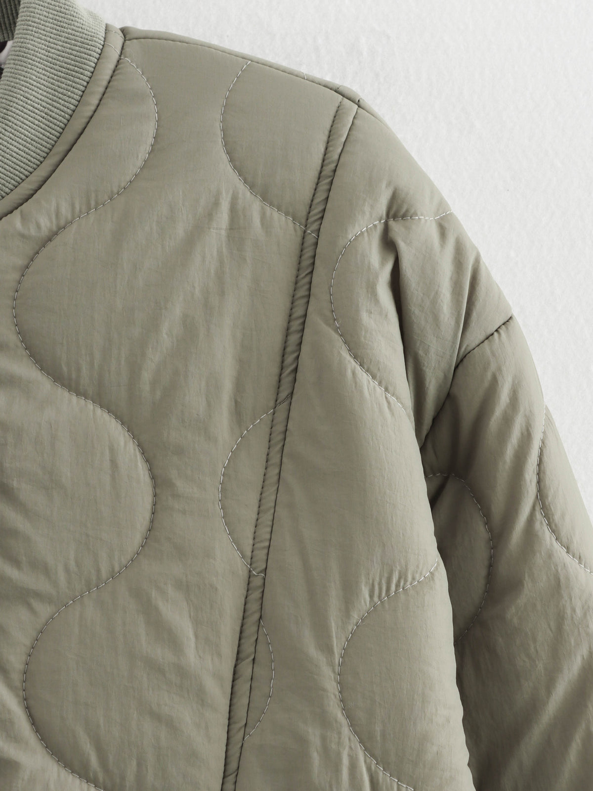 Quilted Bomber Jacket With Leopard Lined Cuffs - Green - 4