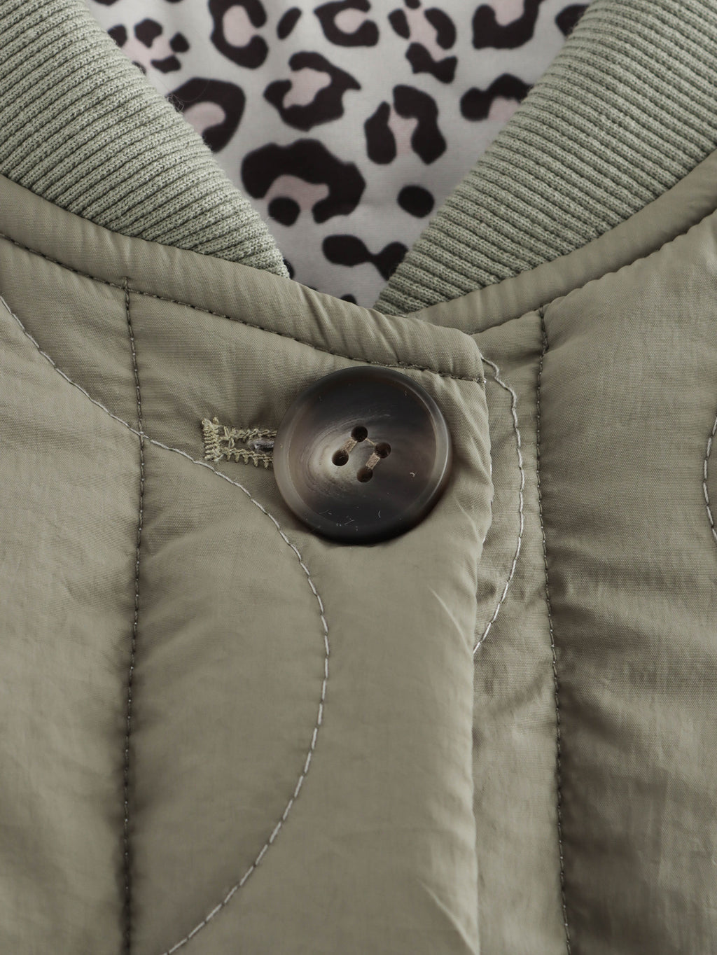 Quilted Bomber Jacket With Leopard Lined Cuffs - Green - 6