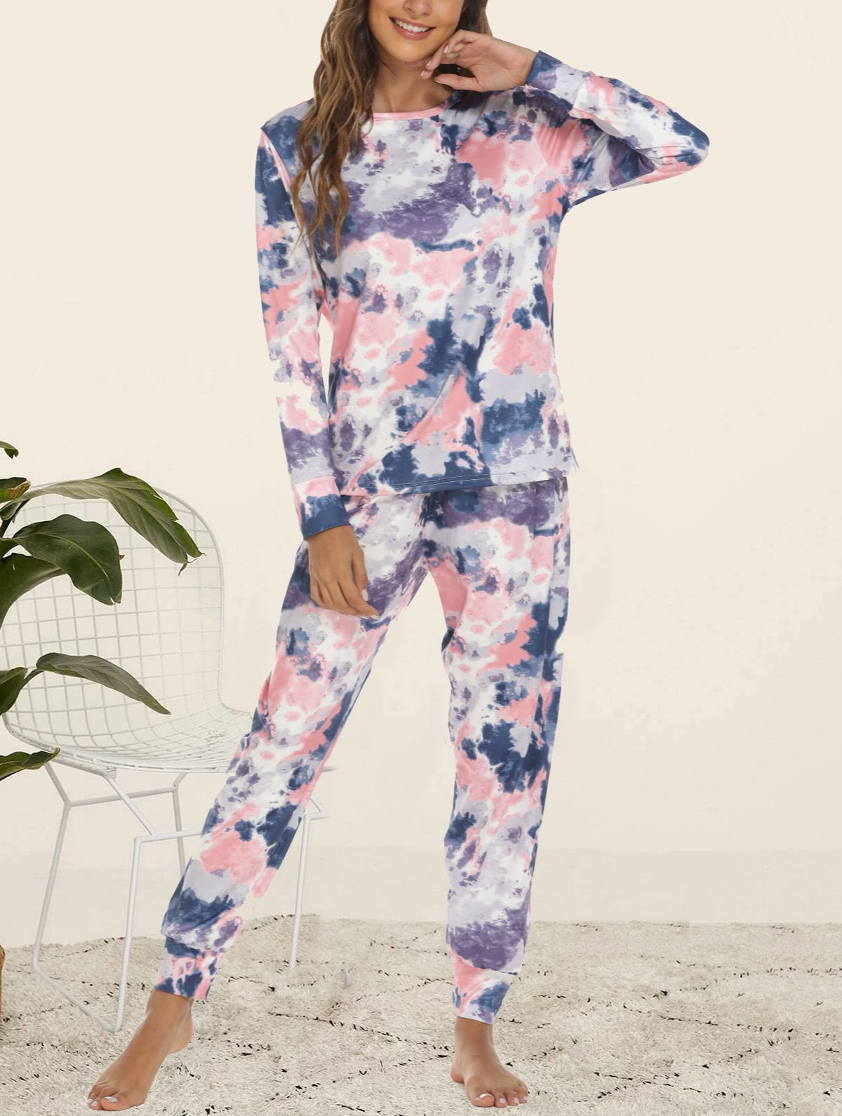 Holiday Print Long Sleeve Lounge Pajama Set - Pink