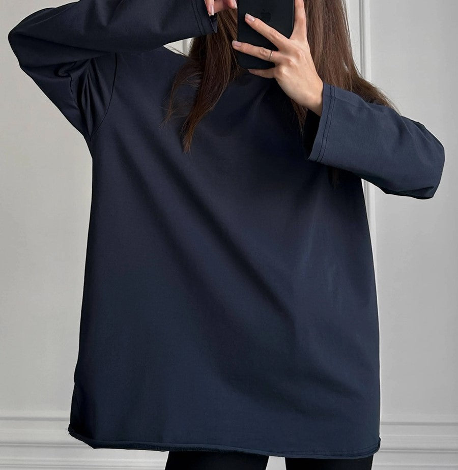 Oversized Crew Neck Long Sleeve Cotton Tunic Tee - Navy blue