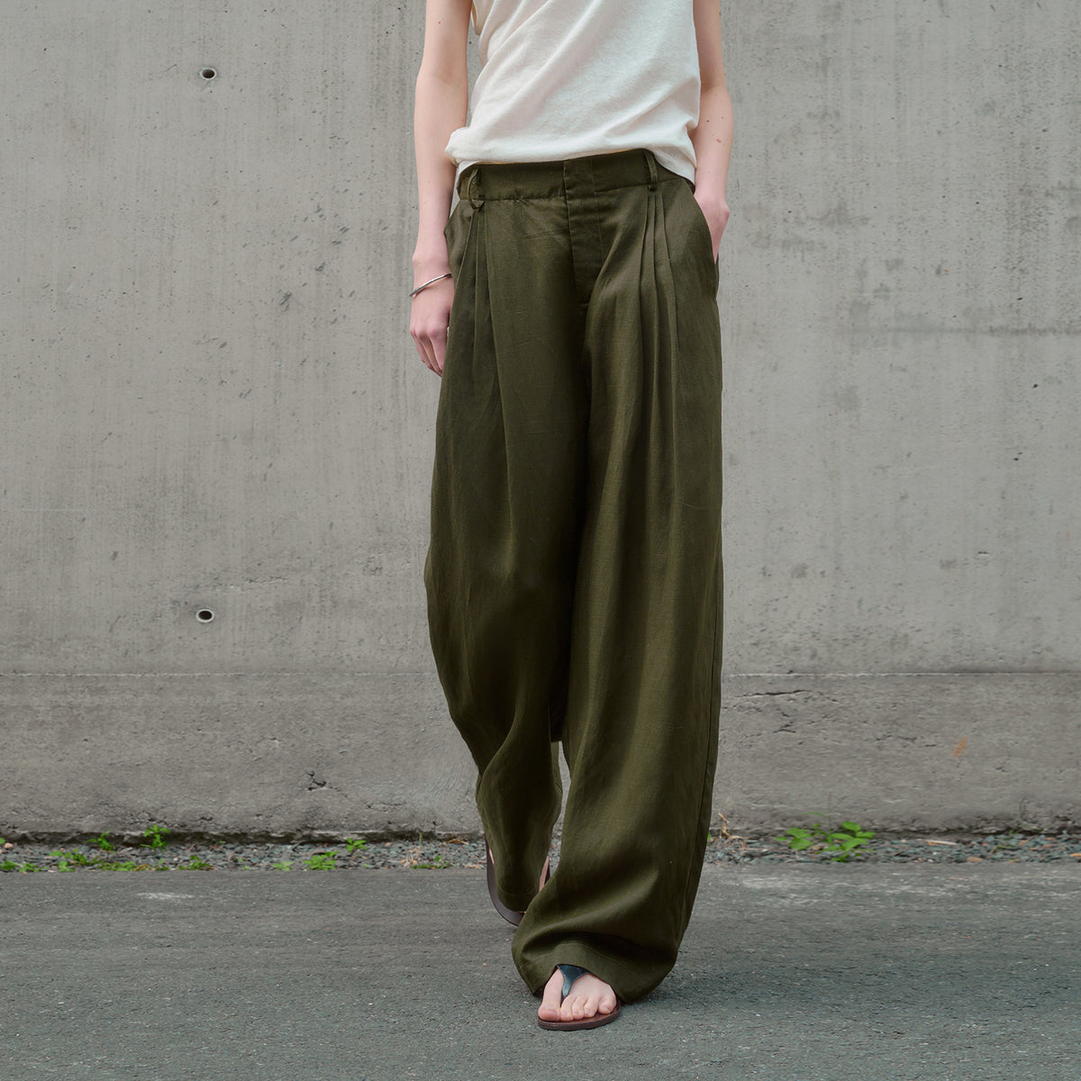Tencel Blend Pleated Wide Leg Trousers - Green